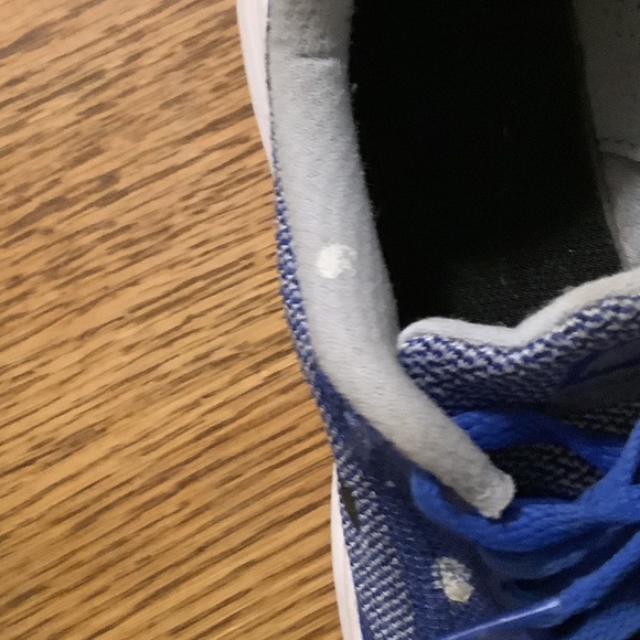 Used Boys Blue and Grey Nike Runners - Picture 3 of 8